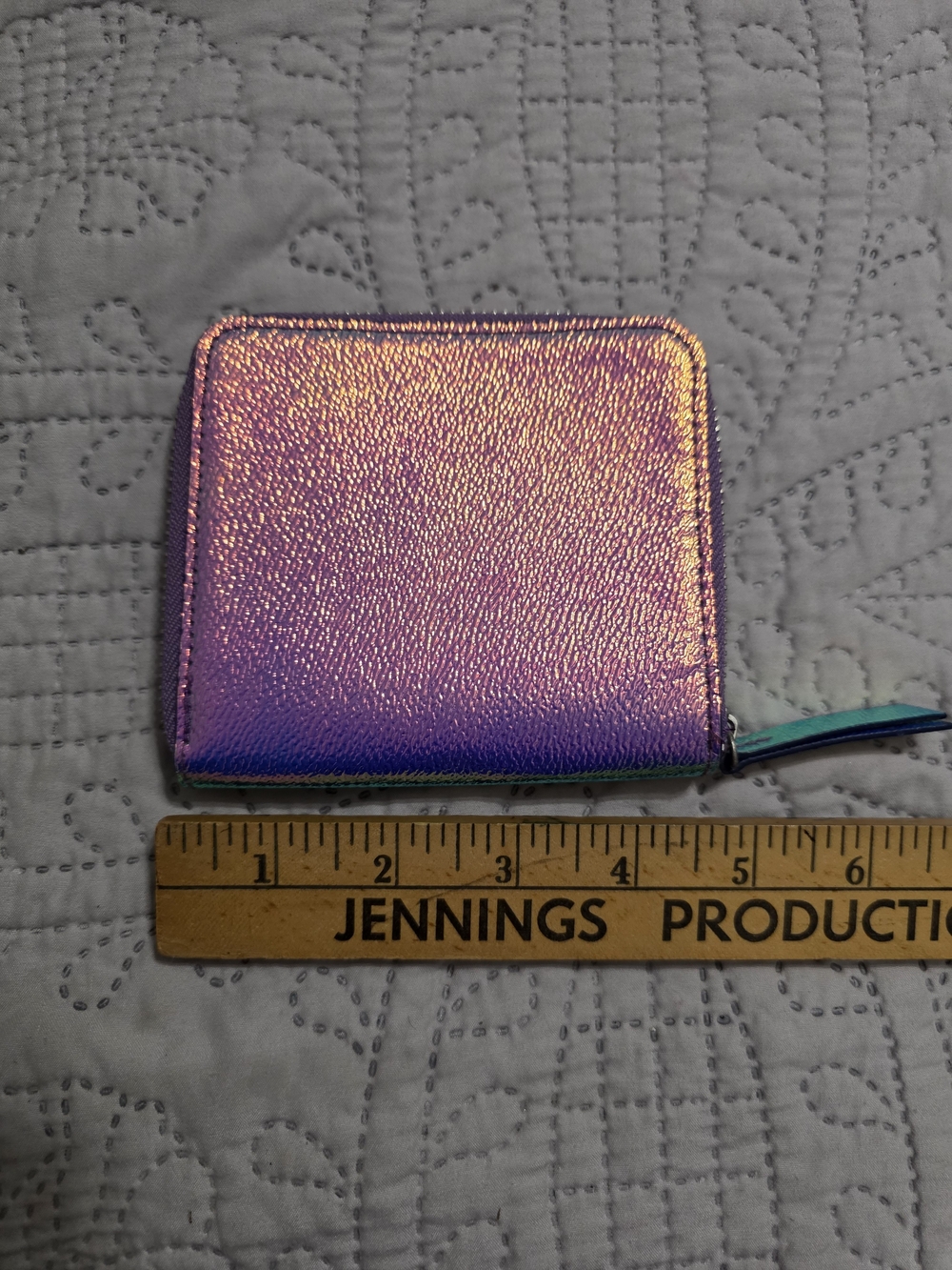 Source Unknown Iridescent Pink-Purple Zip Card Holder